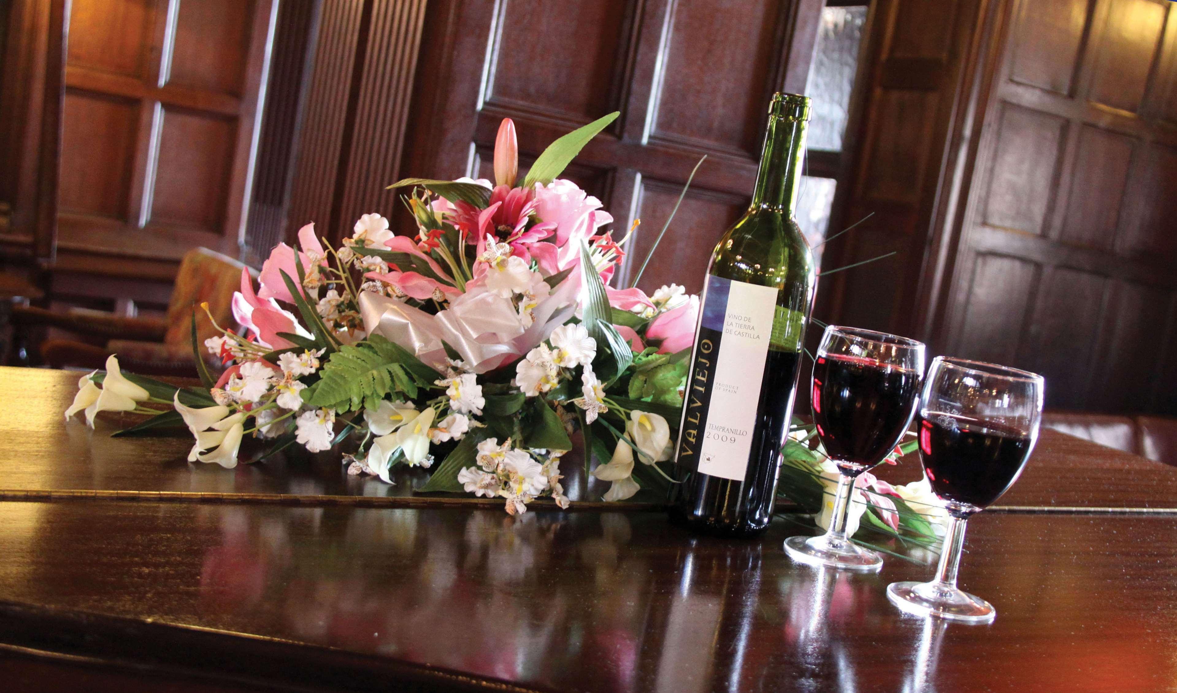 Weston Hall Hotel Sure Hotel Collection By Best Western Bulkington エクステリア 写真