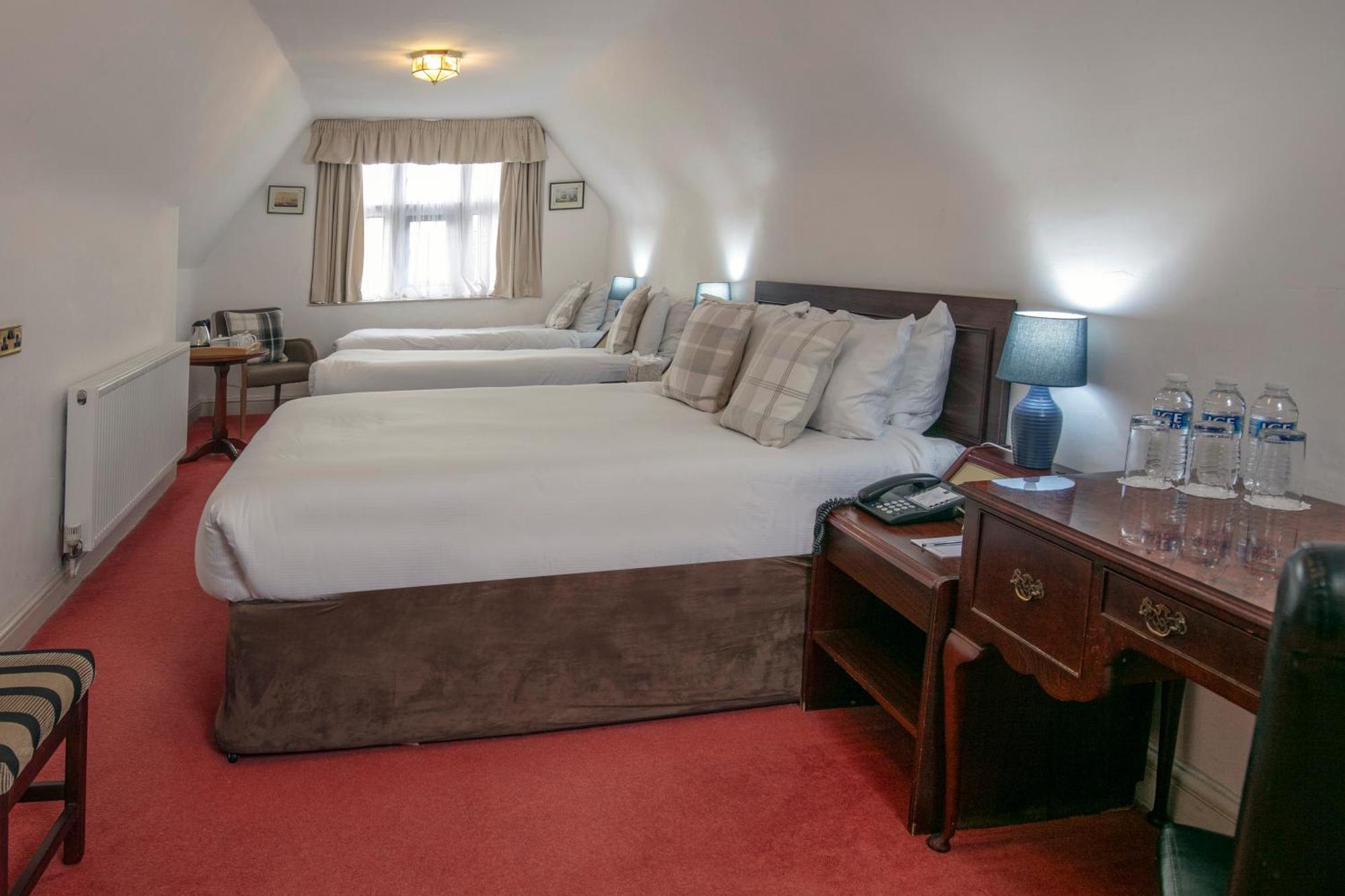 Weston Hall Hotel Sure Hotel Collection By Best Western Bulkington エクステリア 写真